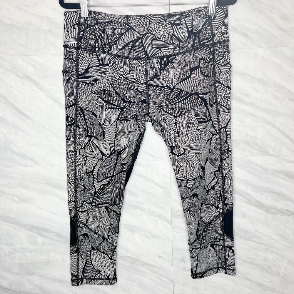 Lululemon Pace Rival Crop Legging 12